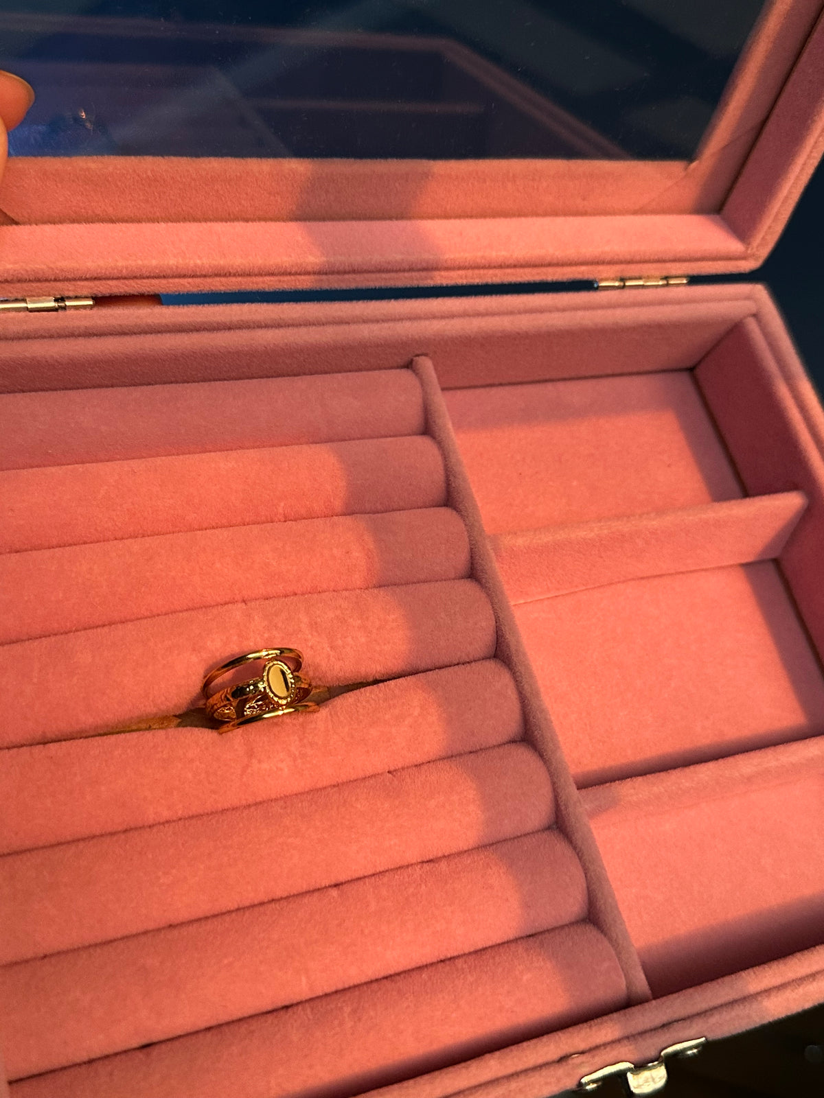 Vintage Oval Signet Ring