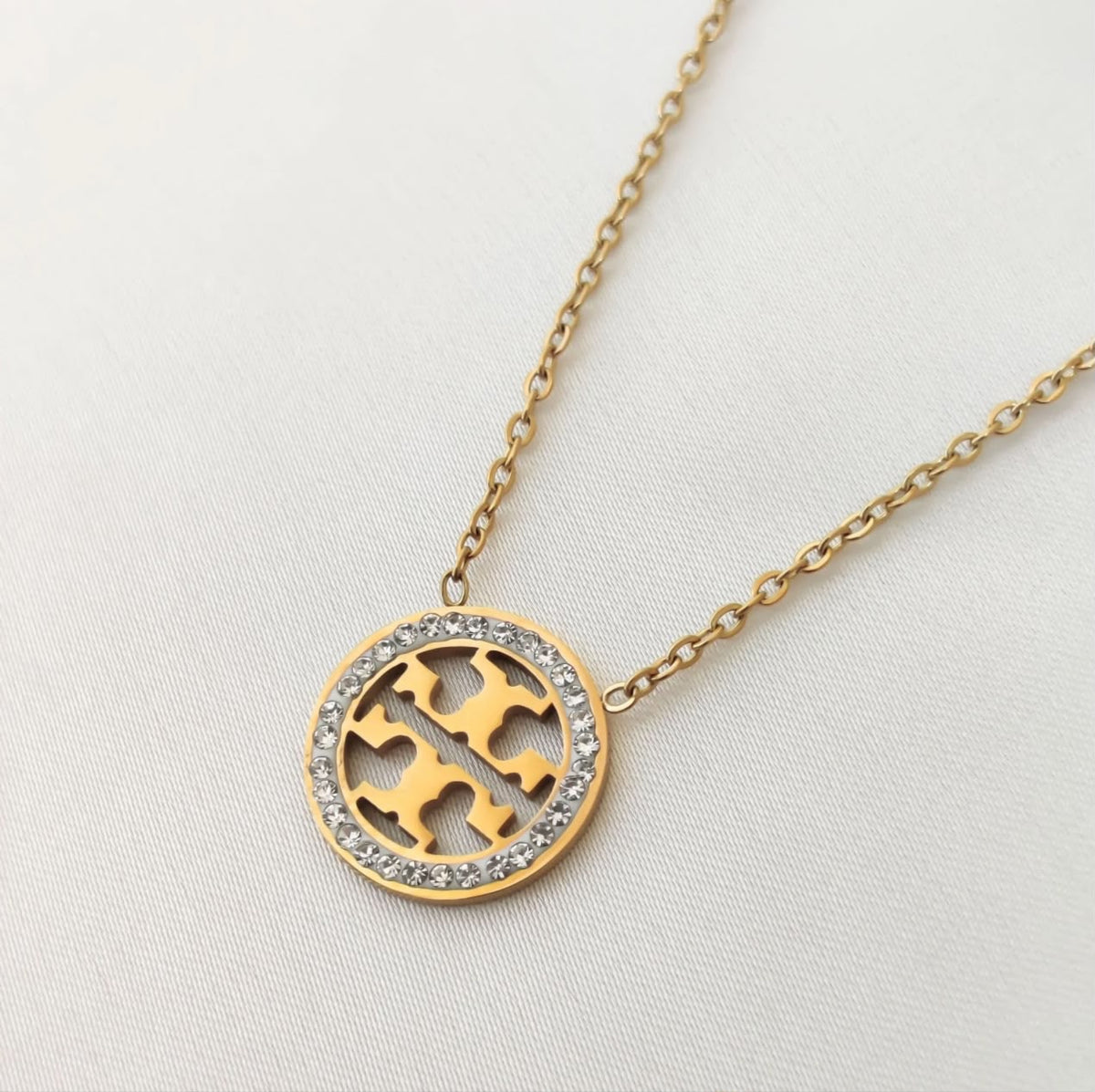 Golden Luxe Medallion Necklace