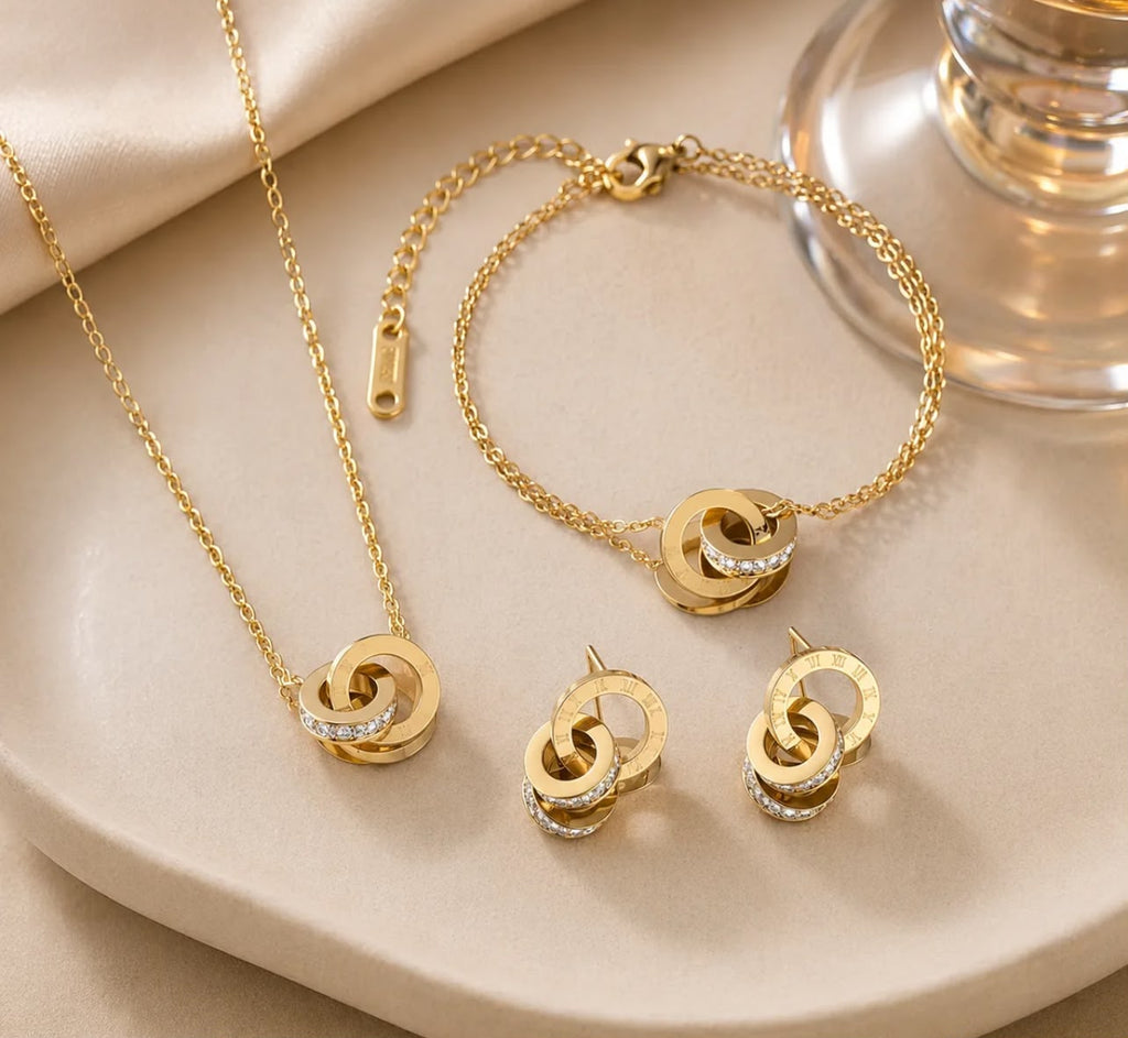 Interlock Jewelry Set